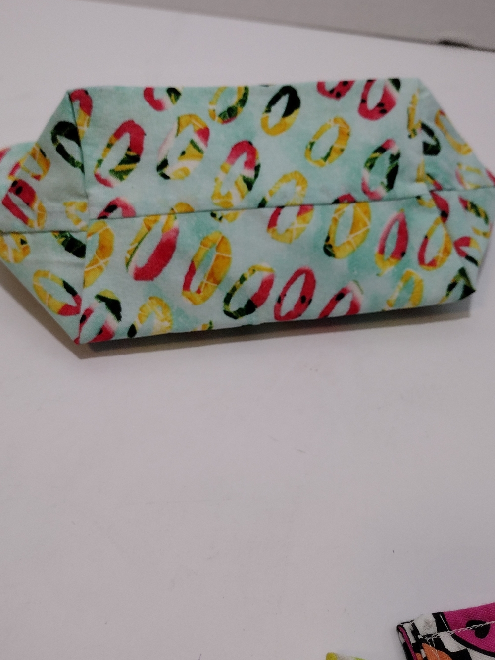 Handmade Multicolor Patterned Zippered Fabric Pouch - Picture 6 of 7